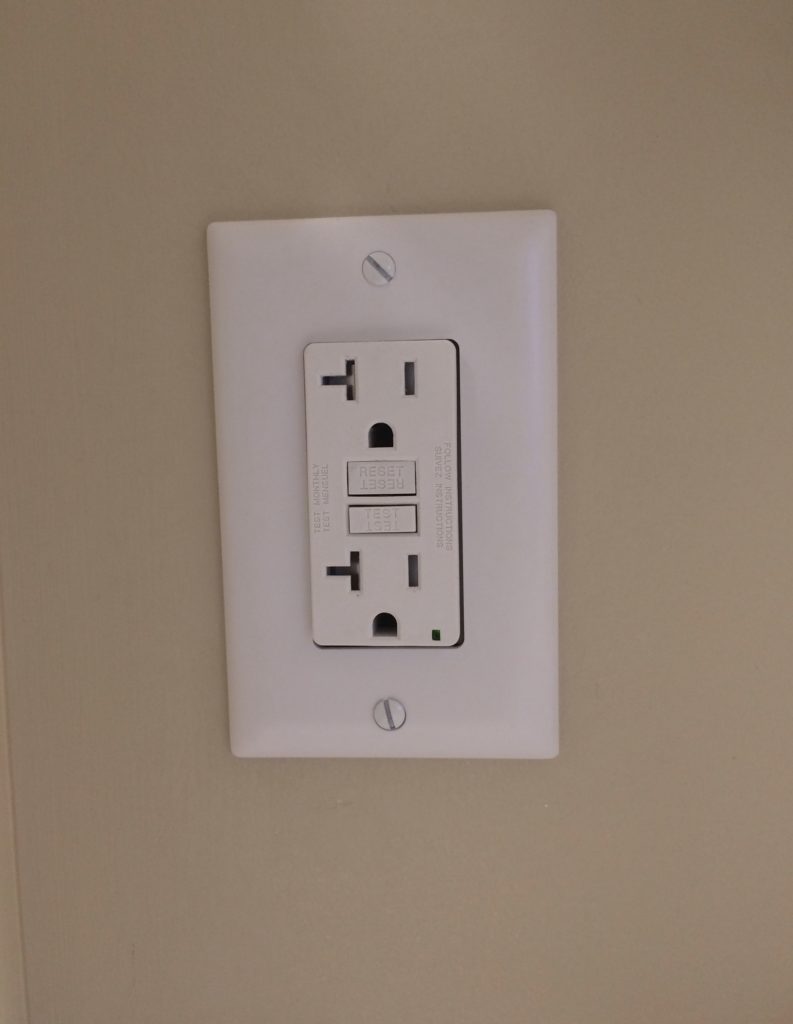 How To Test A GFCI Receptacle Comox Valley Electric Ltd.