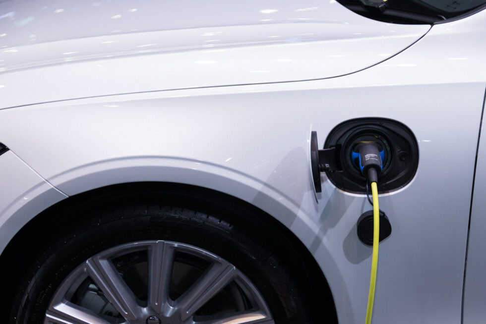 10-tips-for-buying-a-new-electric-vehicle-in-british-columbia-comox
